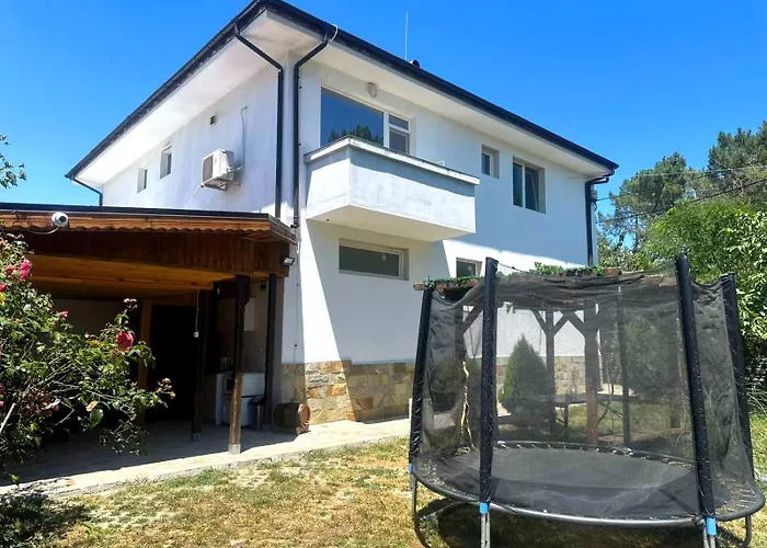 боровата къща Pensionat *