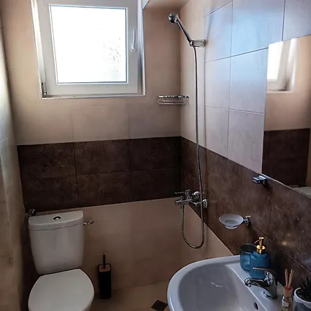 боровата къща بيت ضيافة فارنا